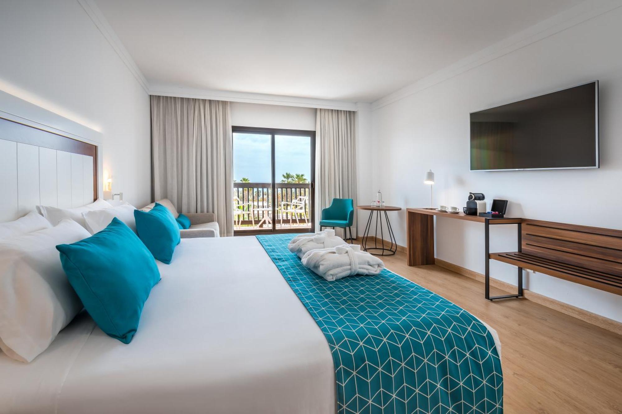 บาร์เซโล กาโบ เด กาตา Hotel เรตามาร์ ภายนอก รูปภาพ